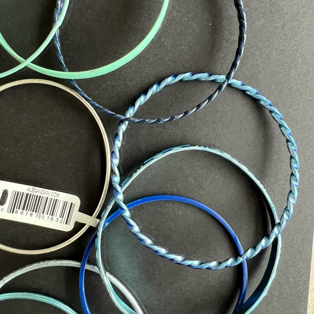 Bangles Bundle - Picture 3 of 7